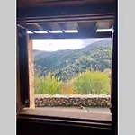 Periklis Anavriti. Apartamento
