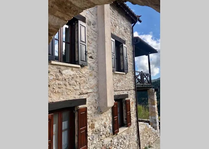 Periklis Anavriti. Sparta