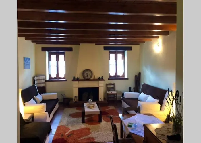 Apartment Periklis Anavriti.