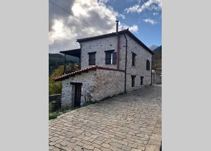 Apartamento Periklis Anavriti. *